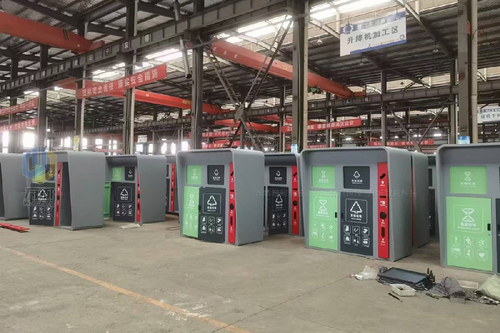老客戶第三大批新（xīn）款垃（lā）圾箱工程案例